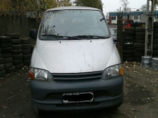 bontott TOYOTA HIACE Bal Tolóajtó (Részeivel)