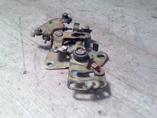 bontott TOYOTA HIACE Bal Tolóajtó Zárszerkezet