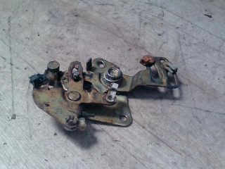 bontott TOYOTA HIACE Bal Tolóajtó Zárszerkezet