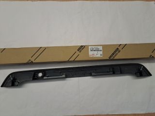 bontott TOYOTA HIACE Csomagtérajtó Díszléc