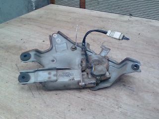 bontott TOYOTA HIACE Hátsó Ablaktörlő Motor