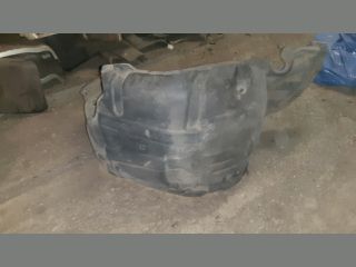 bontott TOYOTA HIACE Jobb első Első Dobbetét (Kerékjárati, Műanyag)