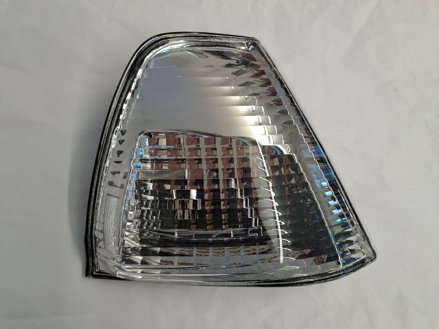 bontott TOYOTA HIACE Jobb első Irányjelző