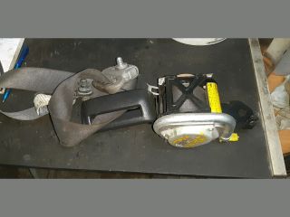 bontott TOYOTA HIACE Jobb első Övfeszítő