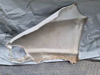 bontott TOYOTA HIACE Jobb első Sárvédő