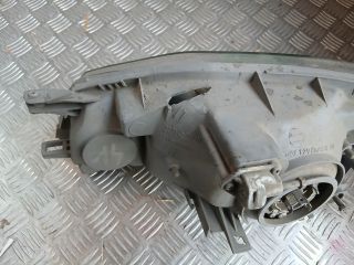 bontott TOYOTA HIACE Jobb Fényszóró