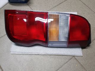 bontott TOYOTA HIACE Jobb Hátsó Lámpa