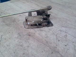 bontott TOYOTA HIACE Jobb Tolóajtó Zárszerkezet