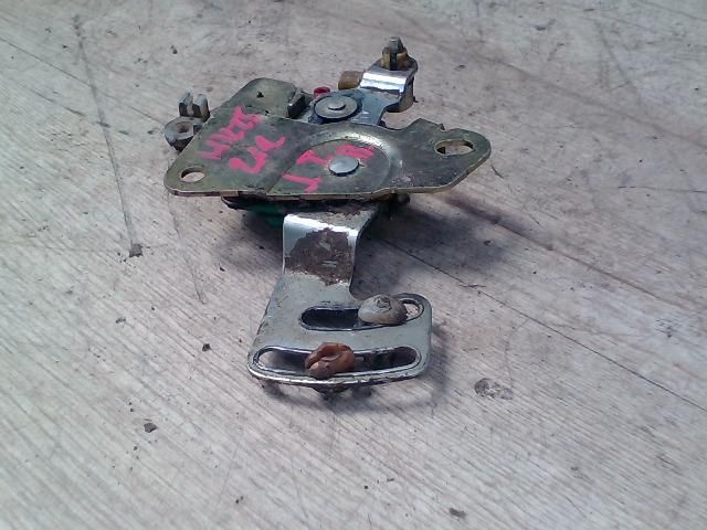 bontott TOYOTA HIACE Jobb Tolóajtó Zárszerkezet