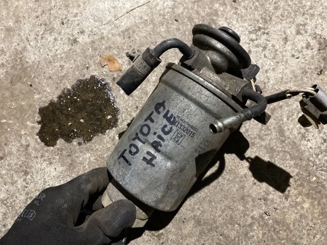 bontott TOYOTA HIACE Üzemanyagszűrő Ház