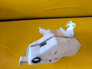 bontott TOYOTA HIGHLANDER Ablakmosó Tartály