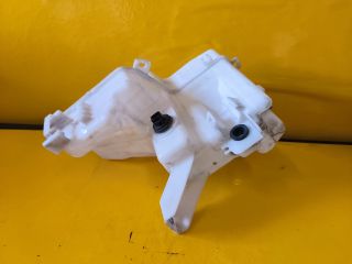 bontott TOYOTA HIGHLANDER Ablakmosó Tartály