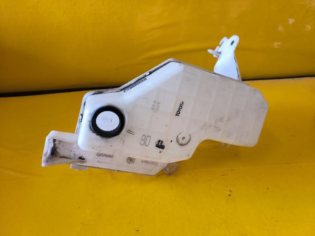 bontott TOYOTA HIGHLANDER Ablakmosó Tartály