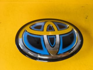 bontott TOYOTA HIGHLANDER Első Embléma