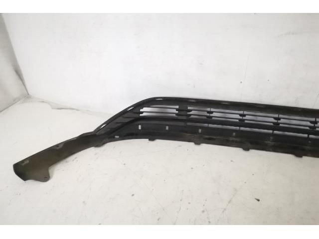 bontott TOYOTA HIGHLANDER Első Lökhárító Alsó (Műanyag)