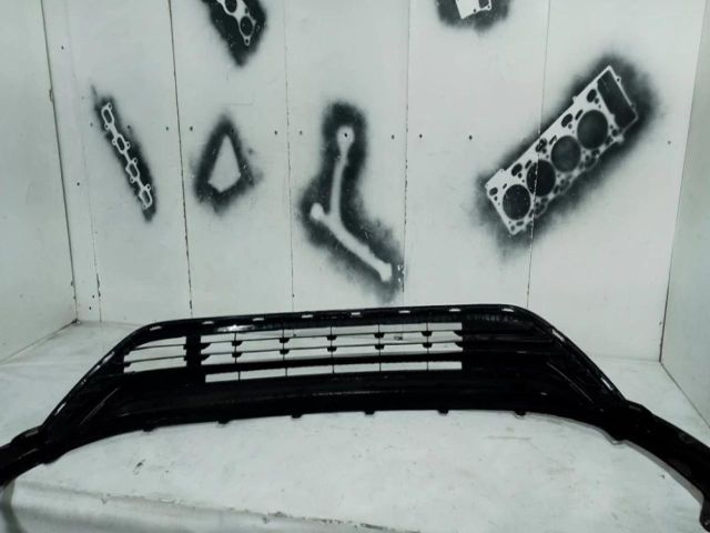 bontott TOYOTA HIGHLANDER Első Lökhárító Légterelő