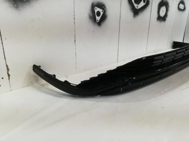 bontott TOYOTA HIGHLANDER Első Lökhárító Légterelő