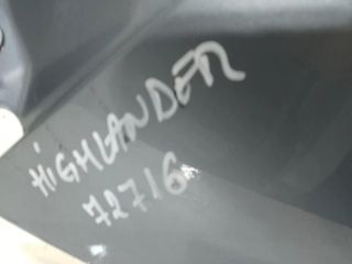 bontott TOYOTA HIGHLANDER Jobb első Sárvédő