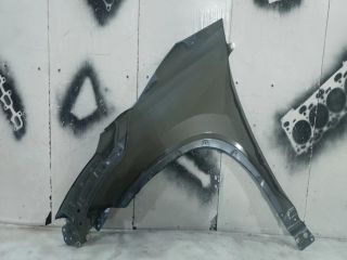 bontott TOYOTA HIGHLANDER Jobb első Sárvédő