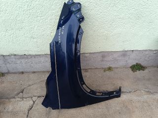 bontott TOYOTA HIGHLANDER Jobb első Sárvédő