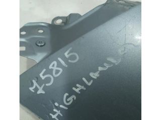 bontott TOYOTA HIGHLANDER Jobb első Sárvédő