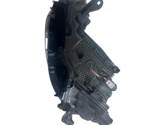 bontott TOYOTA HIGHLANDER Jobb Ledes Fényszóró