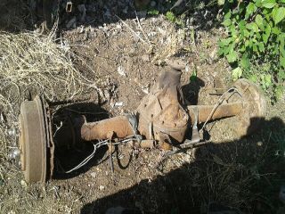 bontott TOYOTA HILUX Hátsó Híd (Dobfékes)