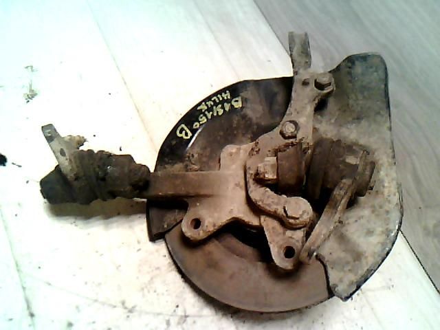 bontott TOYOTA HILUX Bal első Csonkállvány Kerékaggyal