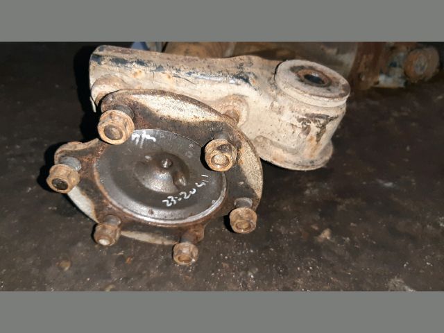 bontott TOYOTA HILUX Első Differenciálmű