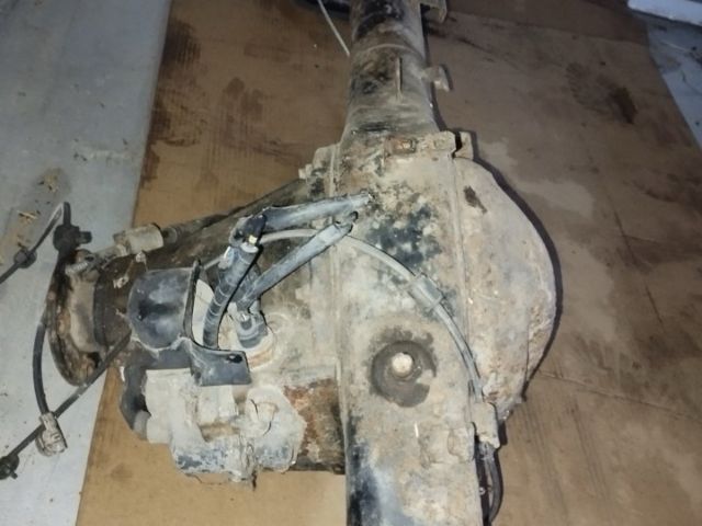 bontott TOYOTA HILUX Hátsó Híd (Dobfékes)