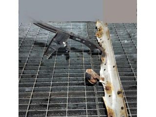 bontott TOYOTA HILUX Homlokfal (Üres lemez)