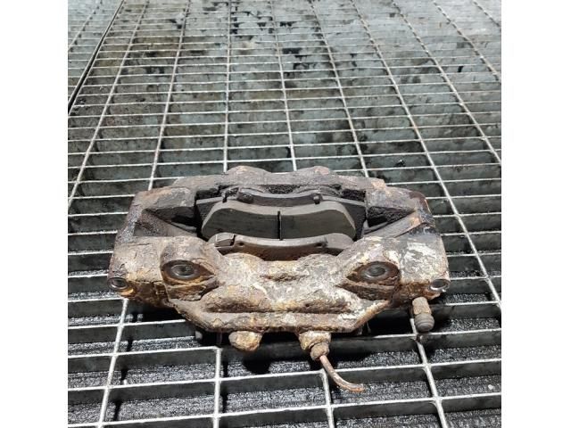 bontott TOYOTA HILUX Jobb első Fékkengyel