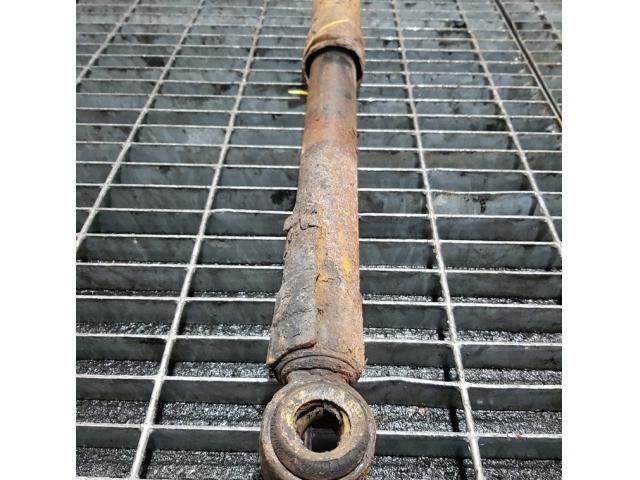 bontott TOYOTA HILUX Jobb hátsó Lengéscsillapító