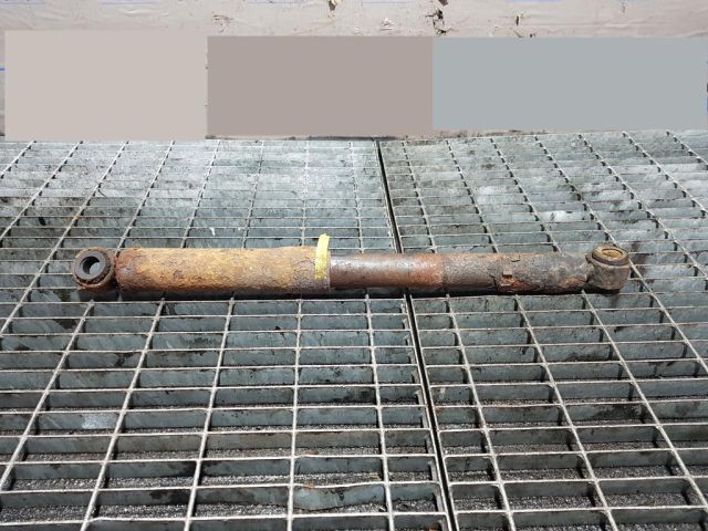 bontott TOYOTA HILUX Jobb hátsó Lengéscsillapító