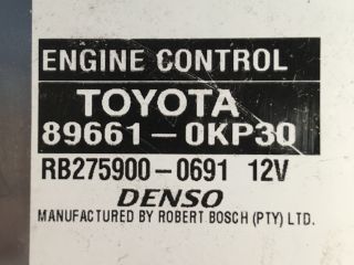 bontott TOYOTA HILUX Motorvezérlő