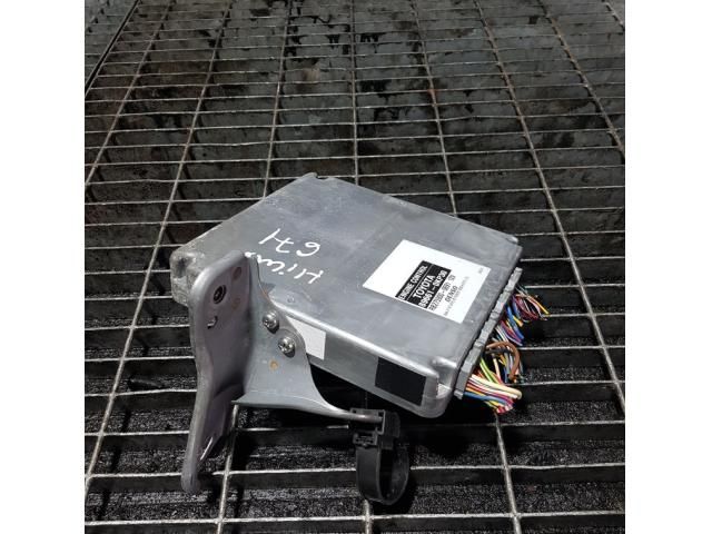 bontott TOYOTA HILUX Motorvezérlő