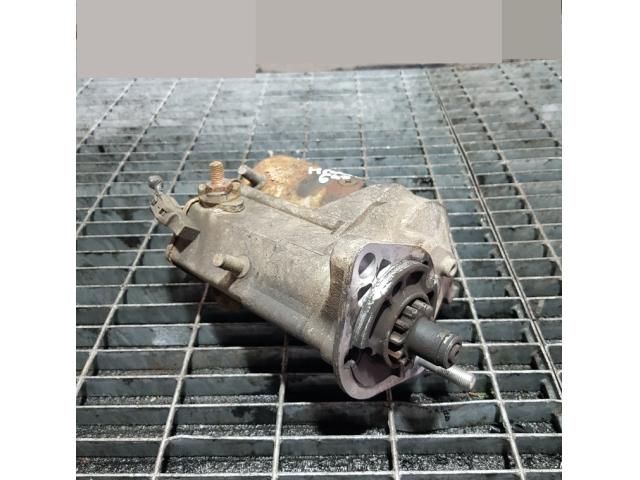 bontott TOYOTA HILUX Önindító