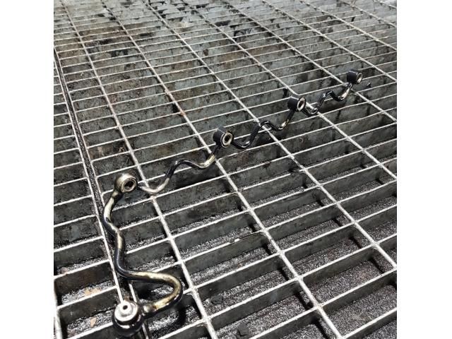 bontott TOYOTA HILUX Résolajcső