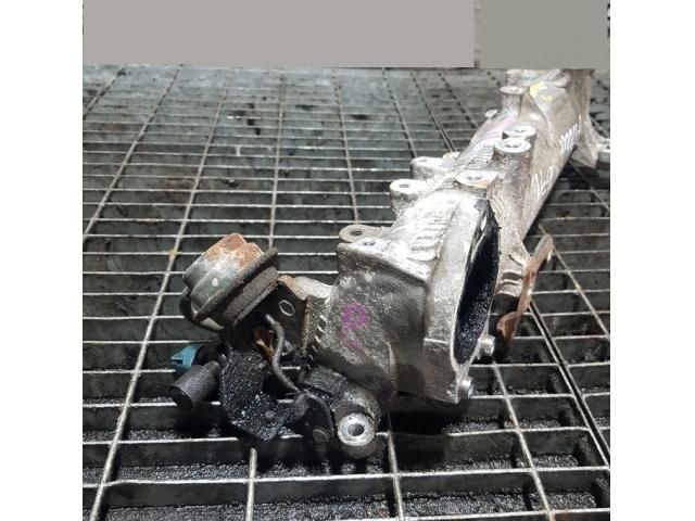 bontott TOYOTA HILUX Szívósor