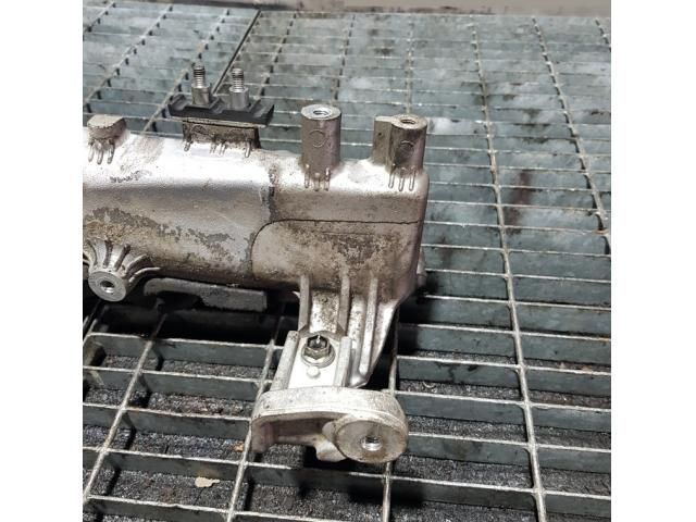 bontott TOYOTA HILUX Szívósor