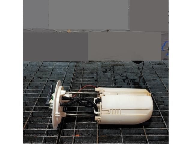 bontott TOYOTA HILUX Üzemanyag Szivattyú