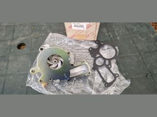 bontott TOYOTA HILUX Vízpumpa