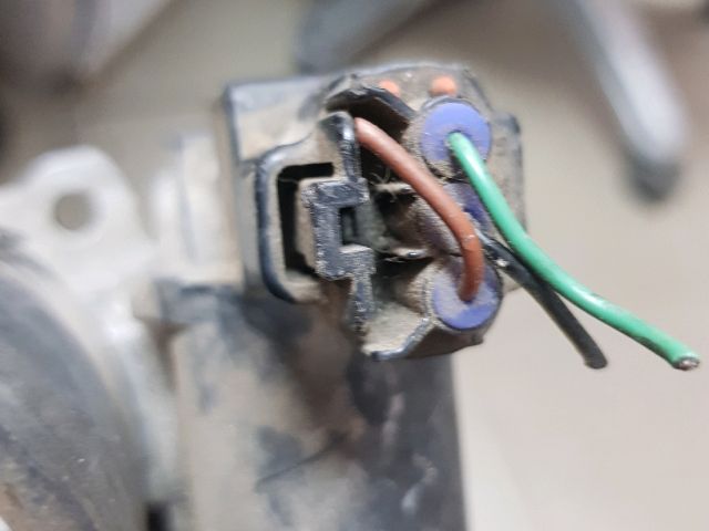 bontott TOYOTA HILUX Fojtószelep (Elektromos)