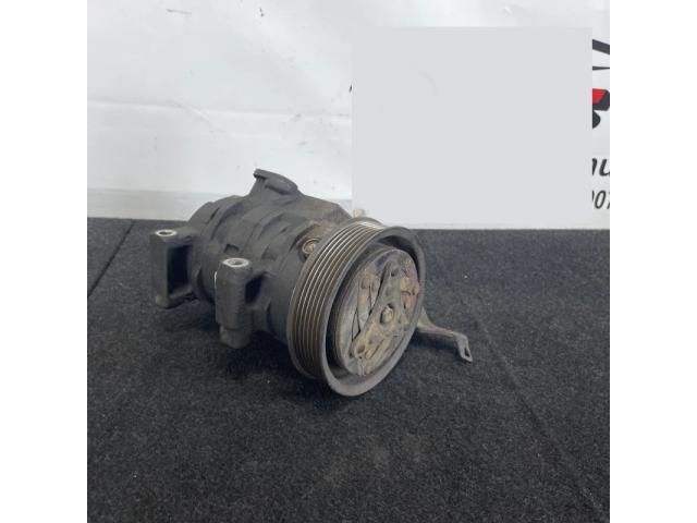 bontott TOYOTA HILUX Klímakompresszor