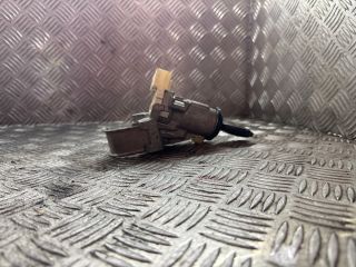 bontott TOYOTA HILUX Gyújtáskapcsoló Házzal