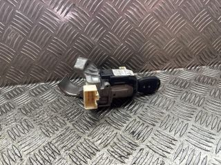 bontott TOYOTA HILUX Gyújtáskapcsoló Házzal