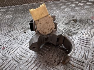 bontott TOYOTA HILUX Gyújtáskapcsoló Házzal