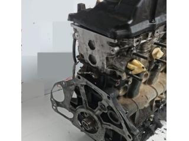 bontott TOYOTA HILUX Motor (Fűzött blokk hengerfejjel)