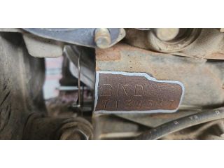 bontott TOYOTA HILUX Motor (Fűzött blokk hengerfejjel)