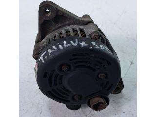 bontott TOYOTA HILUX Generátor